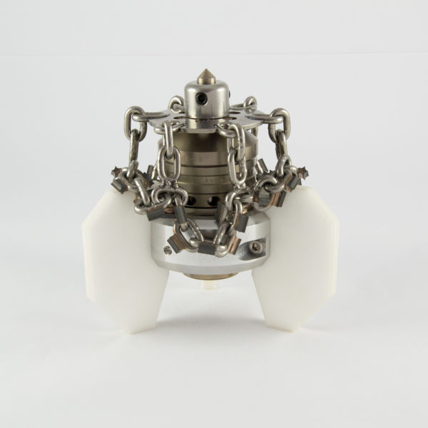 Diese Turbinen-Düsen sind mit Kettenschleudern mit kleinen Kettenzacken aus Widia bestückt.